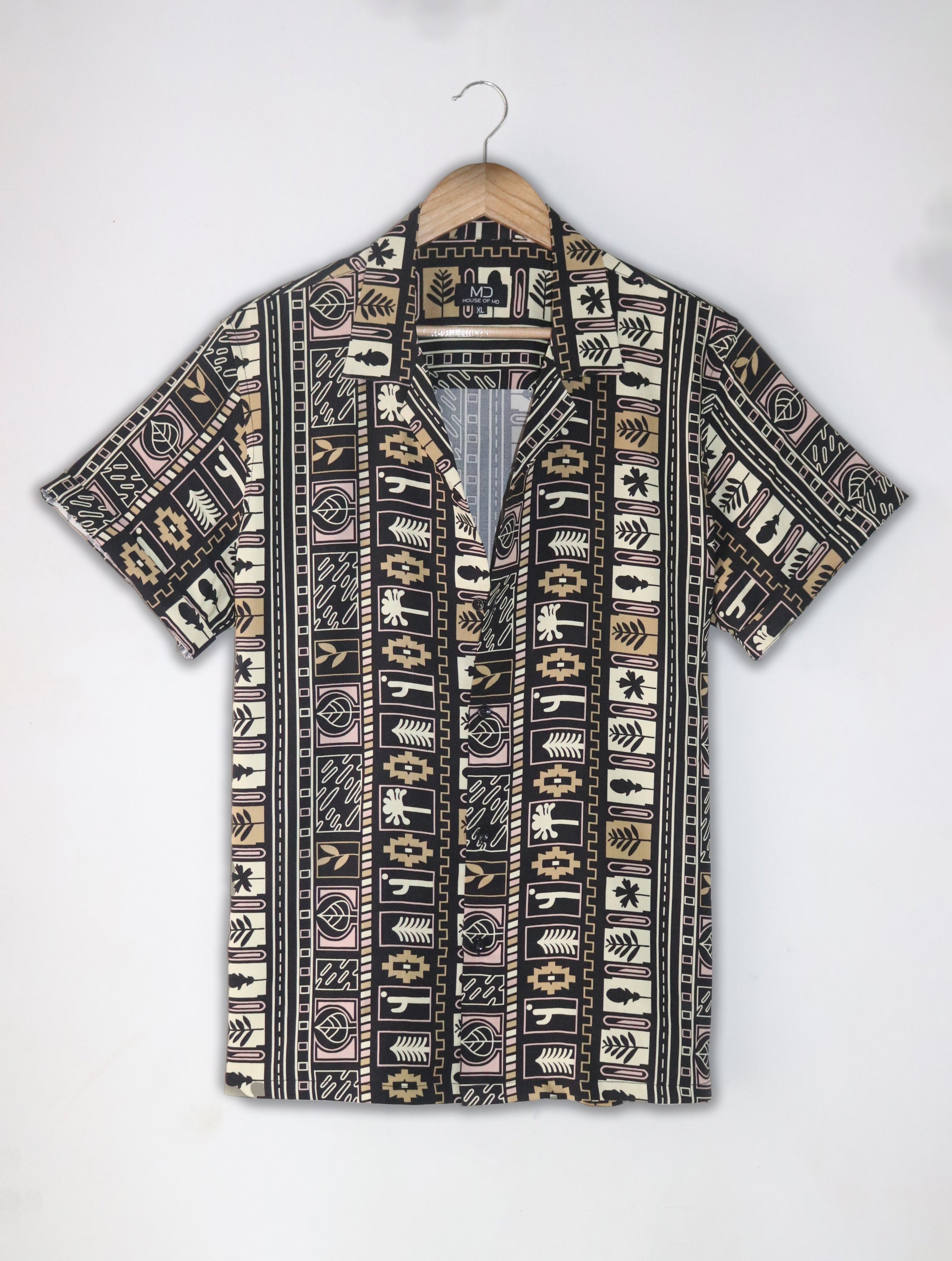 ALL- OVER BLOCK PRINT LAPEL SHIRT