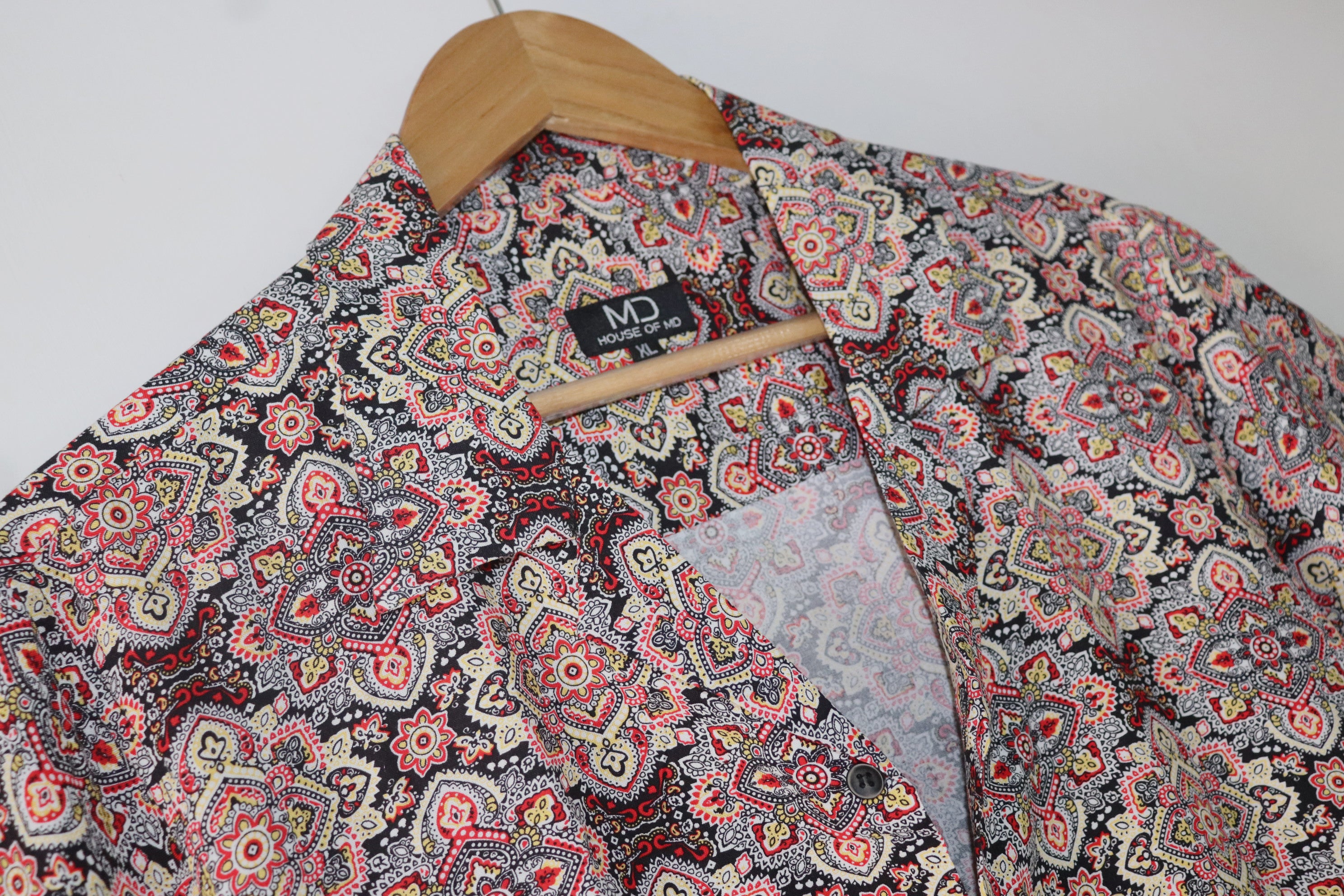 ABSTRACT PRINT LAPEL SHIRT