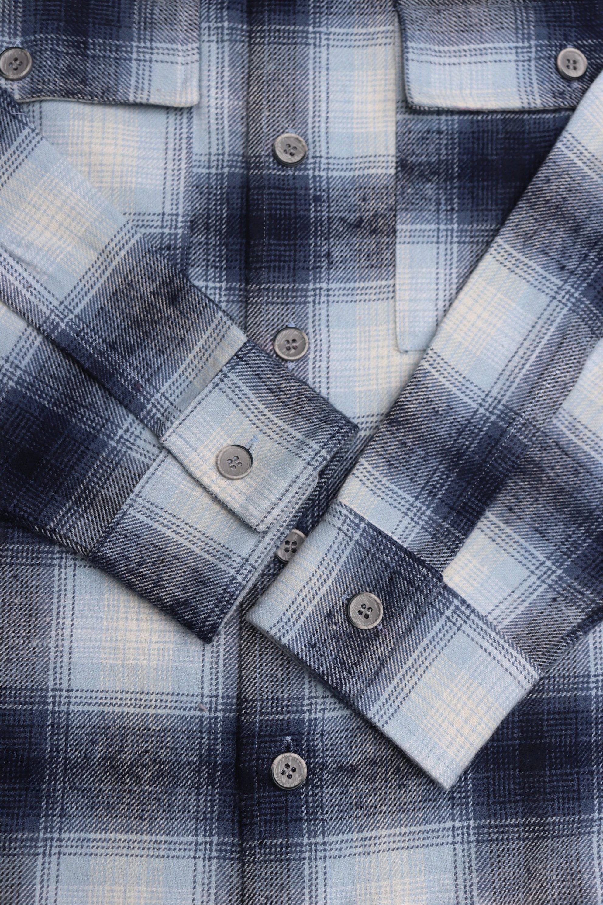 BLUE SHACKET OF BRUSHED FABRIC